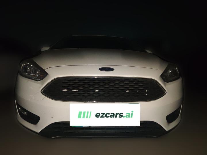 Focus 2017 Hatchback 1.6L MT Comfort photo 2