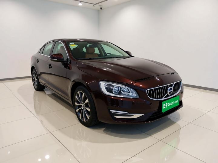 S60 2018 S60L T3 Progressive photo 3