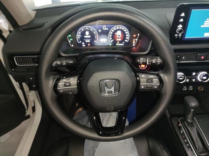 Integra 2023 HATCHBACK 240TURBO CVT photo 3