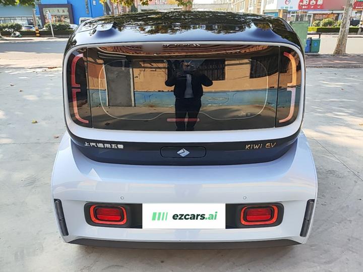 KiWi EV 2022 NCM photo 3