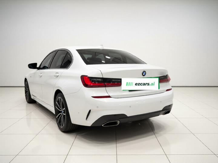 3 Series 2022 Facelift 325Li M Sport Package photo 4