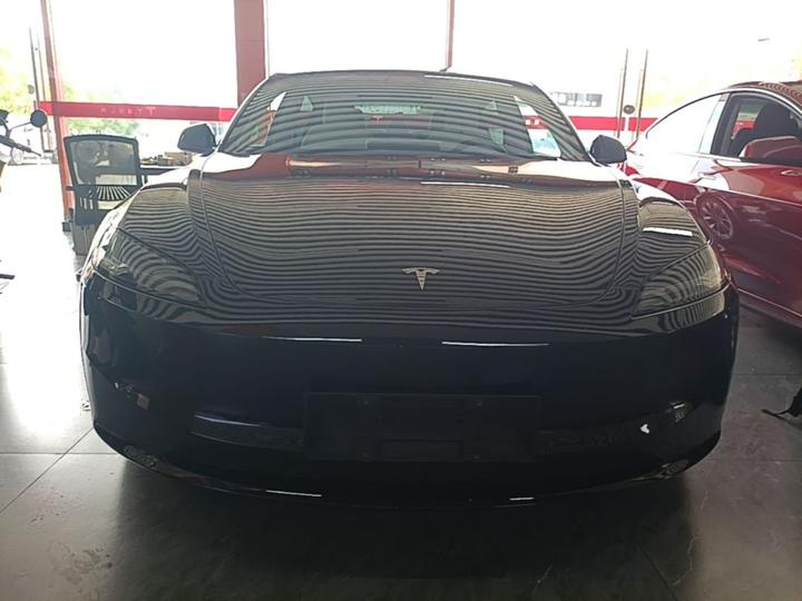 Model 3 2023 Long Range AWD photo 2
