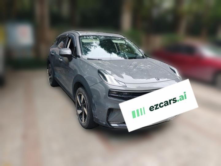 06 EM-P 2020 PHEV Plus photo 3