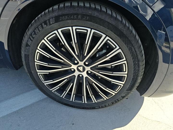 Deepal S09 2025 AWD Ultra+ photo 8