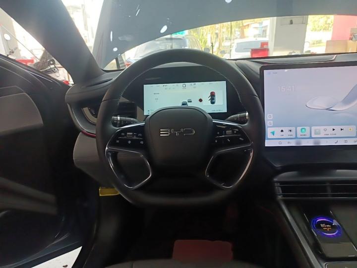 Seal 07 DM-i 2025 DM-i 1.5L 125km Luxury photo 6