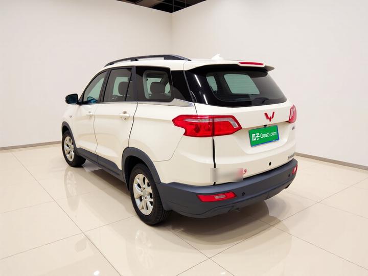 Wuling Hongguang S3 2019 1.5L MT Comfort China VI photo 4