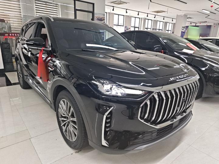 X70 PLUS 2025 Champion 1.5T DCTPRO 5-Seater photo 3