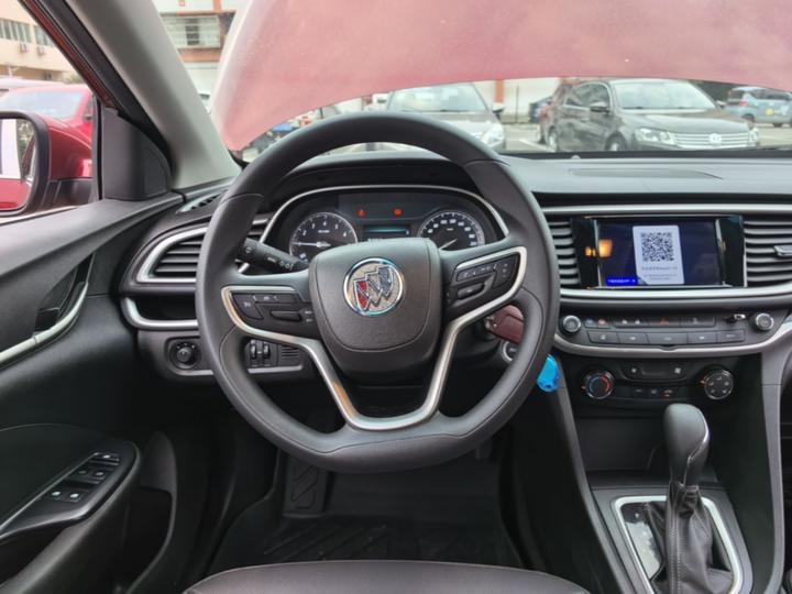 Excelle 2021 Facelift Classic 1.5L AT Elite photo 6