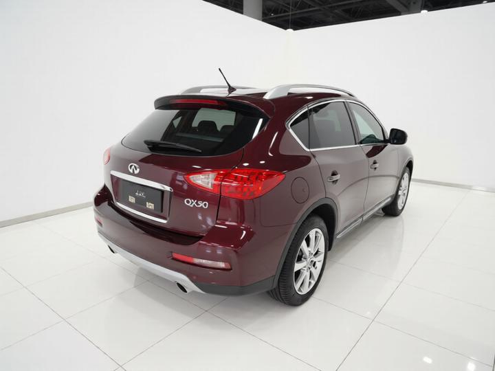 QX50 2015 2.5L Comfort photo 4
