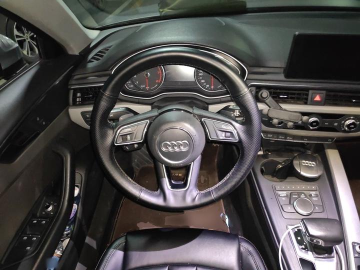 A4L 2018 30 Anniversary 40 TFSI Progressive photo 7