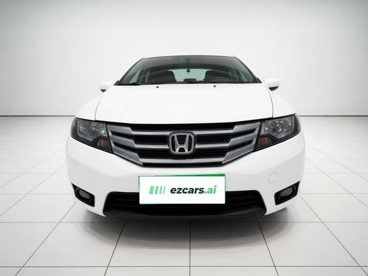 Classic 2012 1.5L MT Elite photo 2