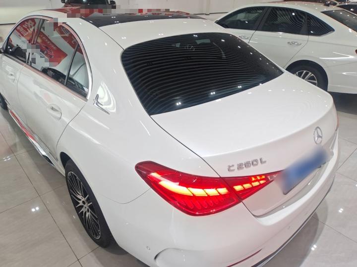 C-Class 2024 C 260 L Sport photo 5