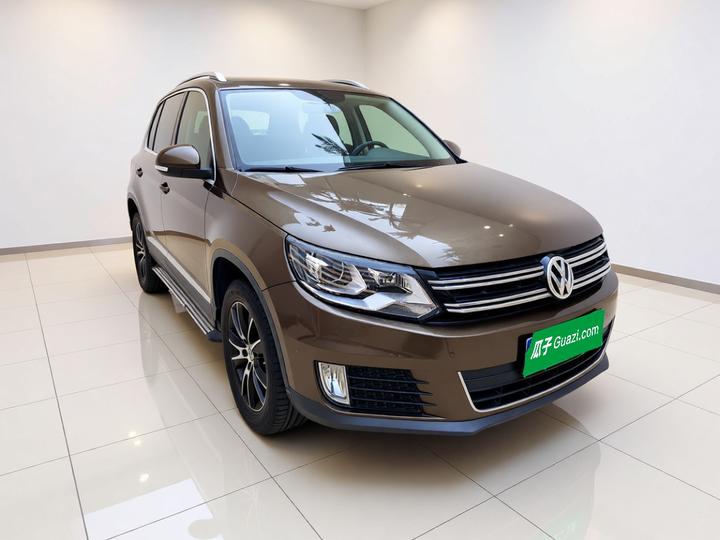 Tiguan 2015 1.8TSI AT AWD Luxury photo 3