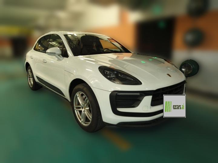 2022 Macan 2.0T photo 3