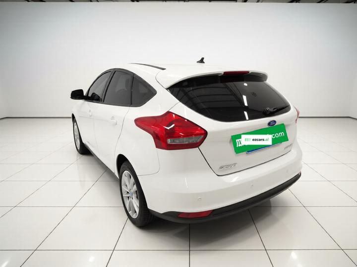 Focus 2015 Hatchback 1.6L AT photo 4