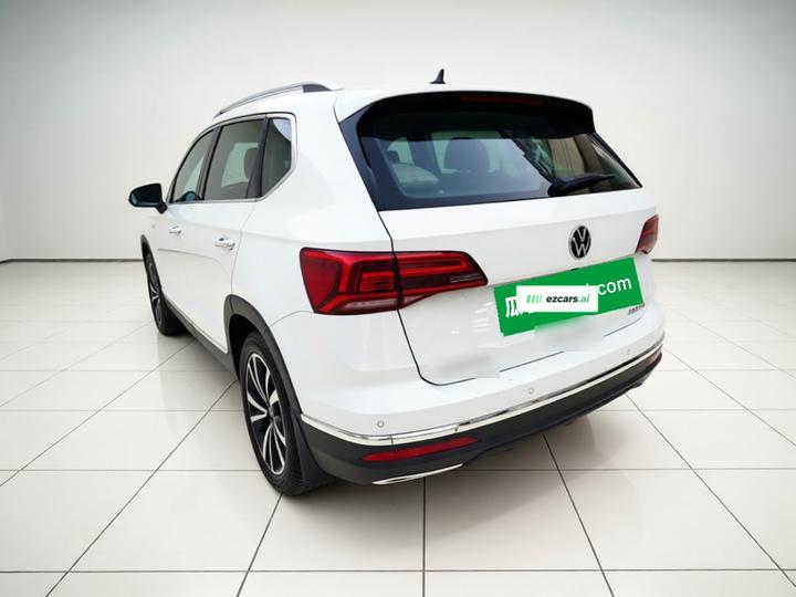 Tharu 2021 280TSI RWD Luxury photo 4