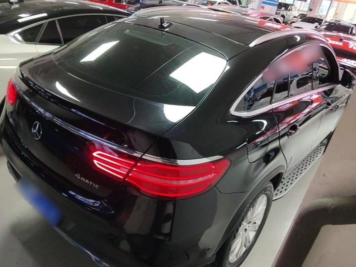 GLE Coupe 2018 GLE 320 4MATIC Coupe SUV photo 4