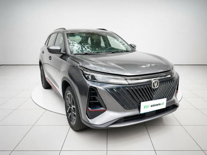 CS75 PLUS 2022 2nd Gen 1.5T AT Premium photo 3