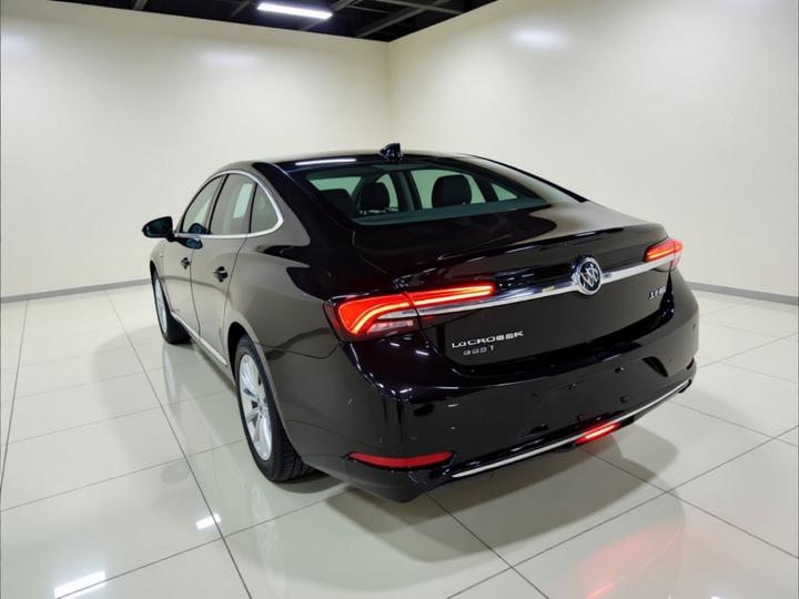 LaCrosse 2021 552T Luxury photo 4