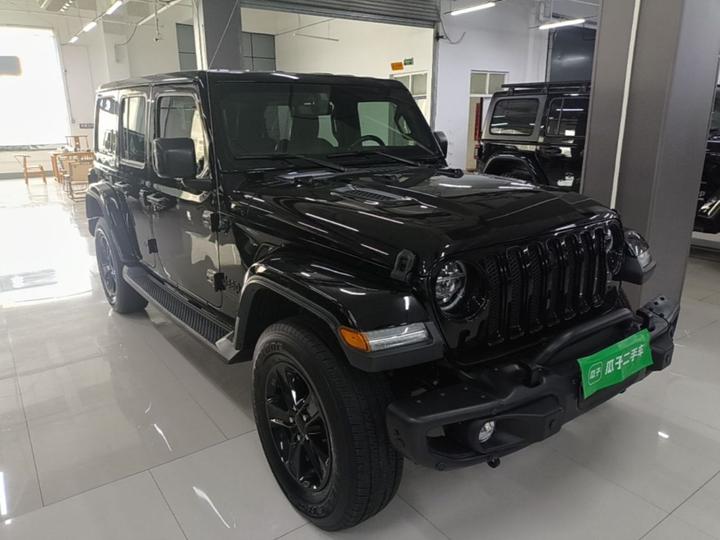 Wrangler 2022 2.0T 4-Door photo 3
