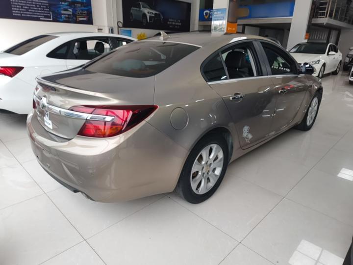 Regal 2015 1.6T Elite Tech photo 6