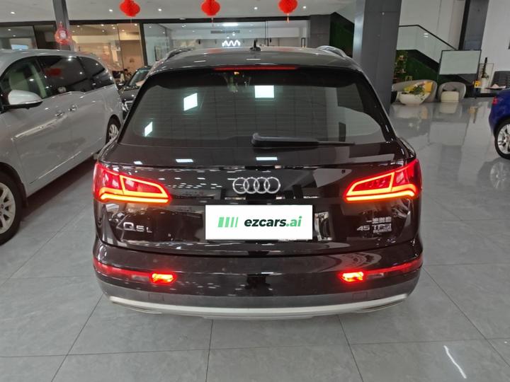 Q5L 2020 45 TFSI Exclusive photo 3