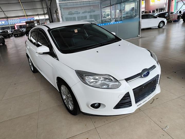 Focus 2012 Hatchback 1.6L AT Comfort photo 3