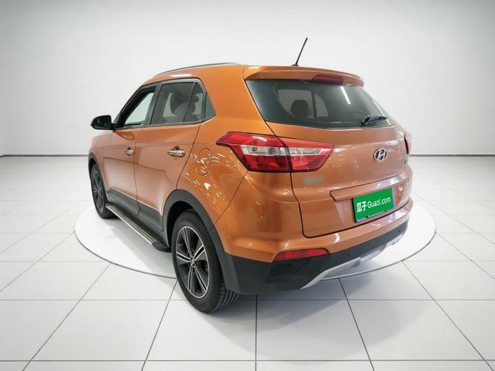 ix25 2015 1.6L AT RWD Smart GLS photo 4