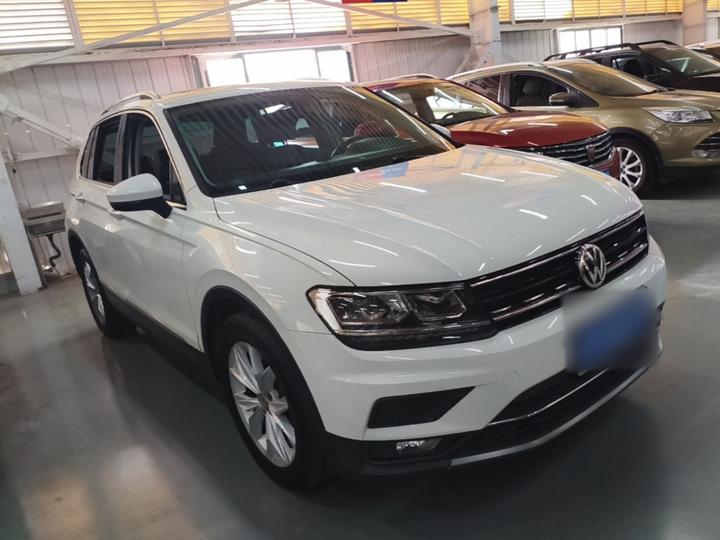 Tiguan 2018 330TSI AWD photo 3