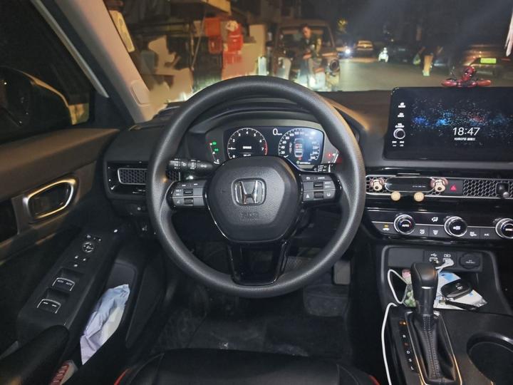 Civic 2022 240TURBO CVT Sport photo 3