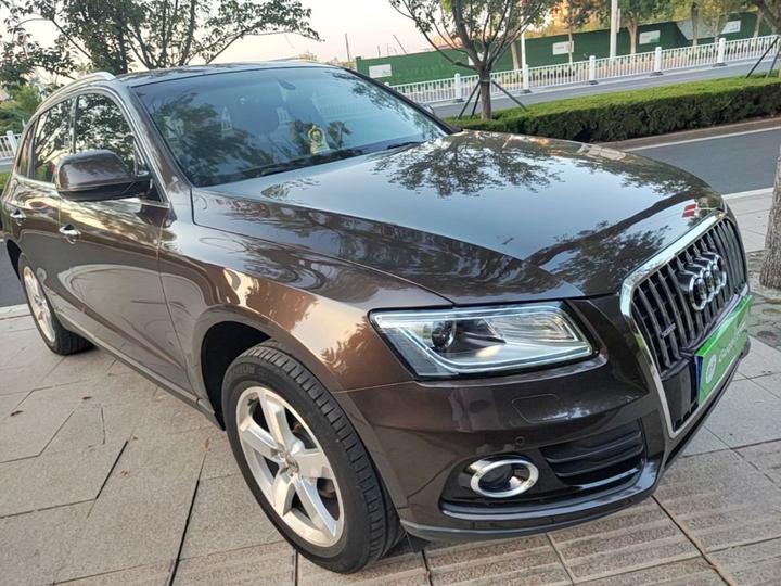 Q5 2016 40 TFSI Tech photo 3