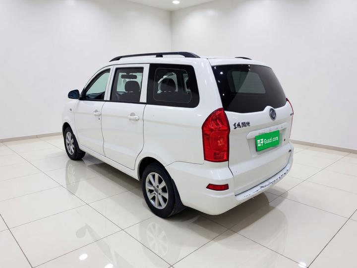 Fengon 330 2022 1.5L 330S MT Supreme China VI photo 4