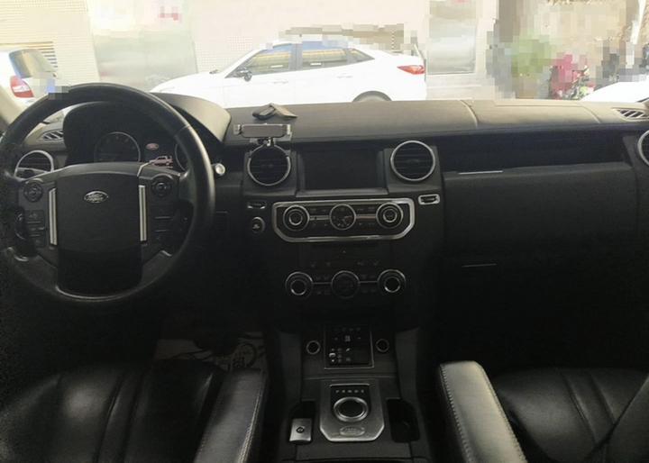 Discovery 2015 3.0 SC V6 HSE photo 8
