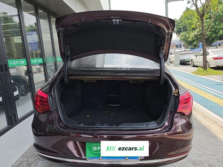 GAC Trumpchi GA6 2016 235T DCT Elite photo 8
