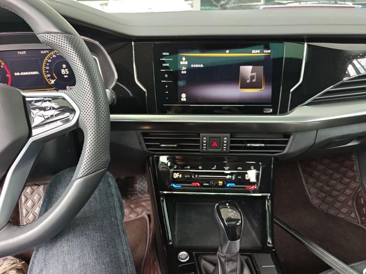 Passat 2024 330TSI Elite photo 8