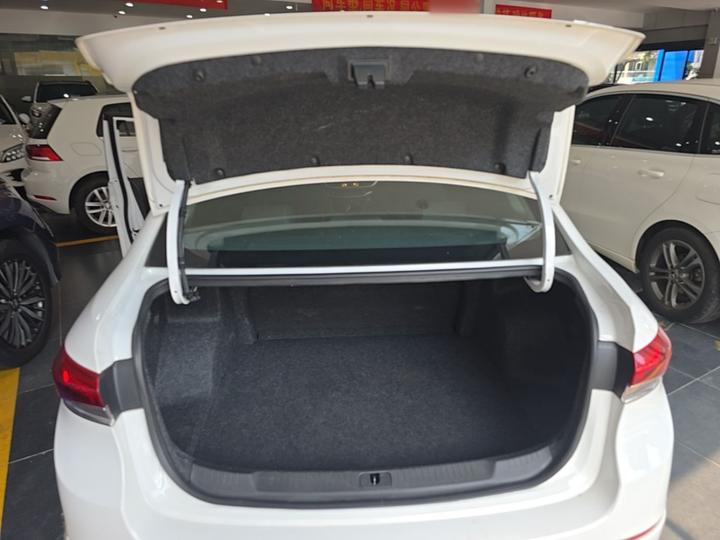 Excelle 2021 Facelift 1.3T AT Mild Hybrid Progressive photo 8