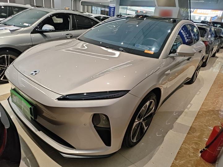 ET5T 2024 75kWh Touring