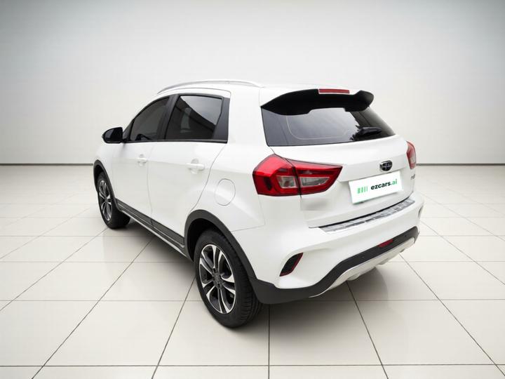 Vision X3 2017 1.5L AT Premium photo 4