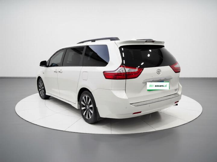Sienna Parallel Import 3.5 AWD Limited 7-Seater photo 4