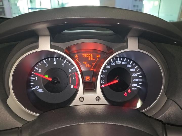 ESQ 2014 1.6L photo 7