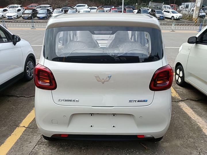 Hongguang MINIEV 2025 4th Gen 4-Door Advanced photo 5