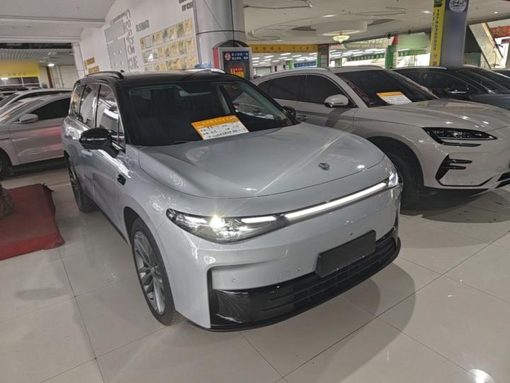 Leapmotor C16 2024 EV 520 Exclusive photo 3