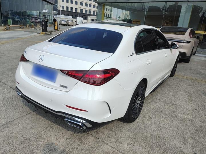 C-Class 2022 Facelift C 260 L Sport photo 6