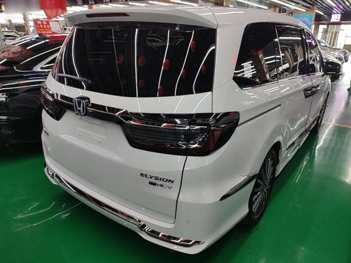 Elysion 2022 2.0L e:HEV Luxury photo 4