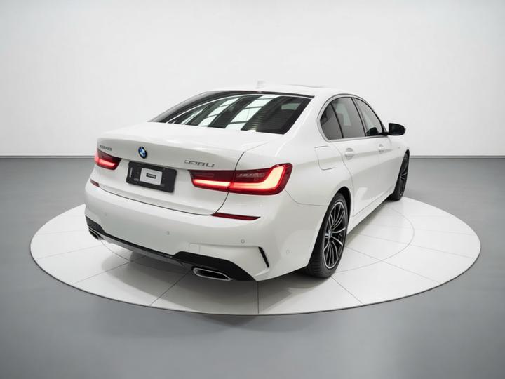 3 Series 2020 320Li M Sport Package photo 4