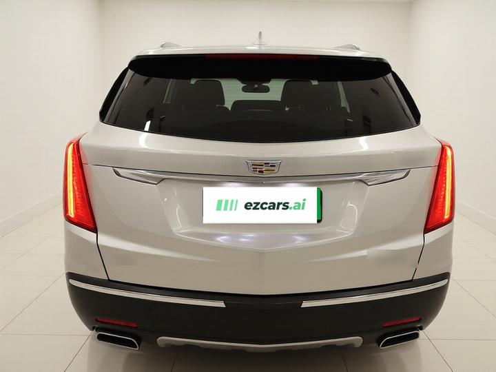 XT5 2016 28T AWD Luxury photo 3