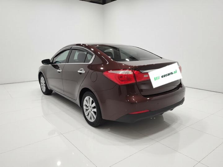 K3 2015 1.6L MT GLS photo 4