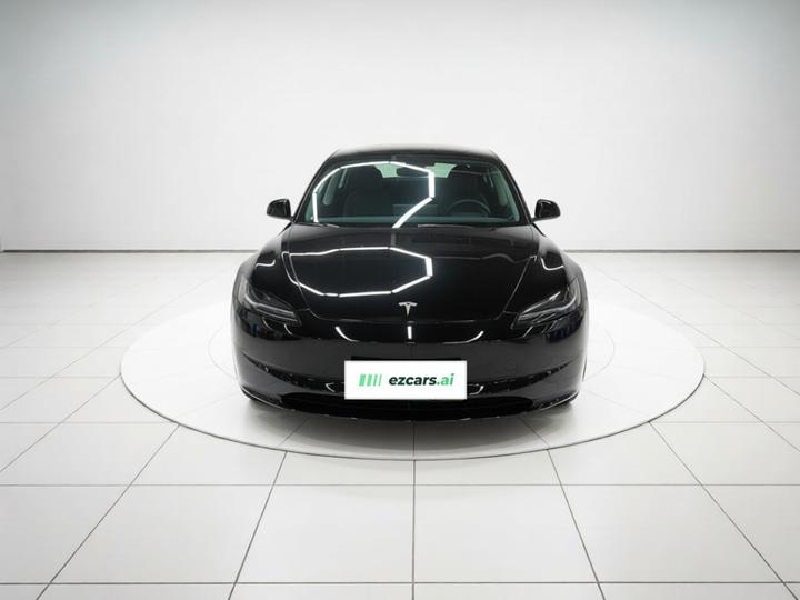 Model 3 2023 RWD photo 2