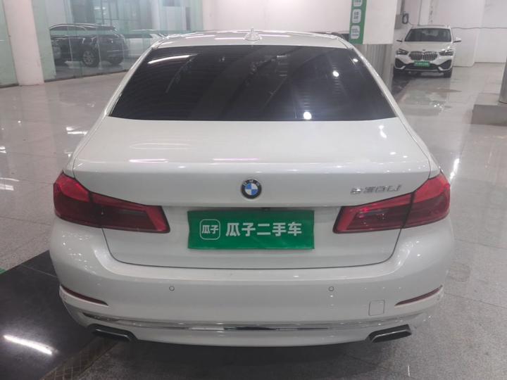5 Series 2019 Facelift 525Li Luxury photo 6