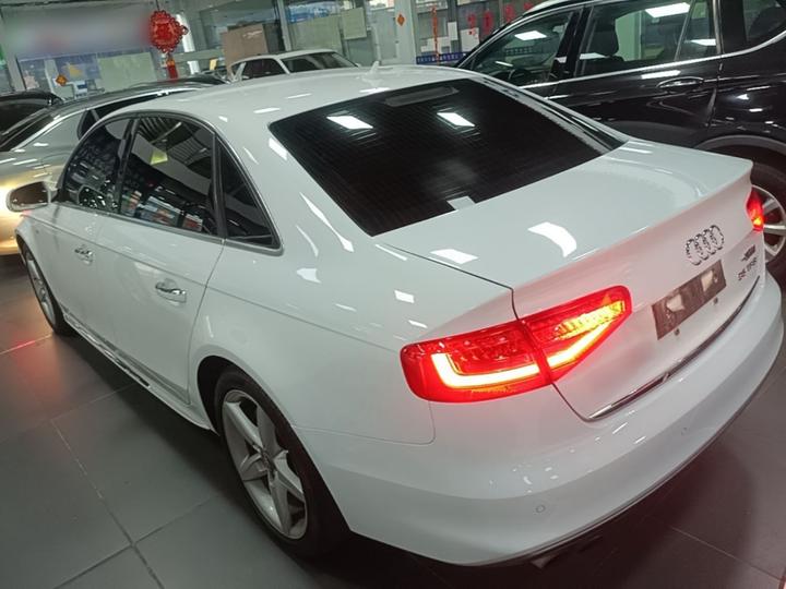 A4L 2016 35 TFSI Collection S line Luxury photo 4